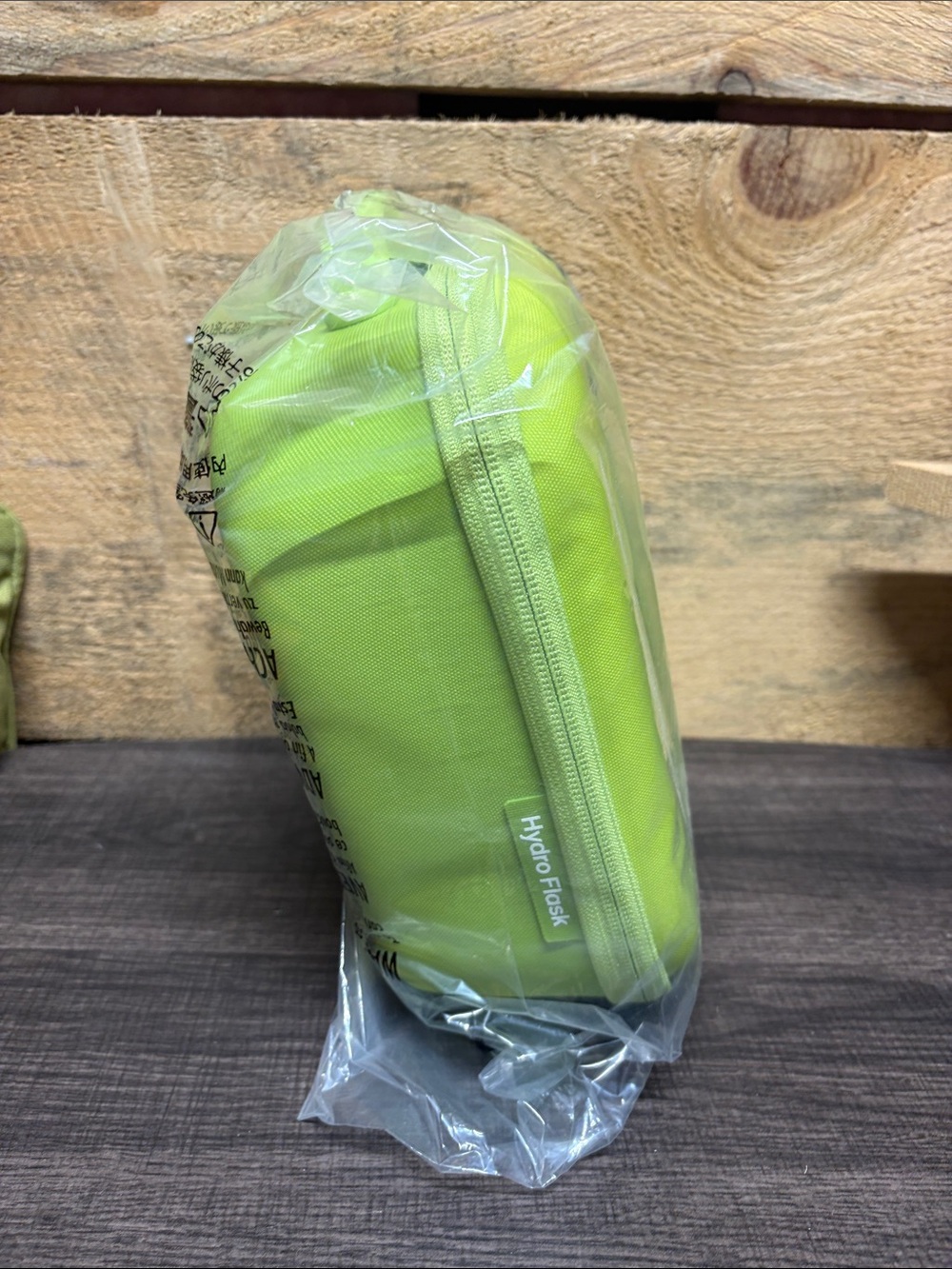 Hydro Flask Kids Insulated Lunch Box - Lime - Picture 2 of 6